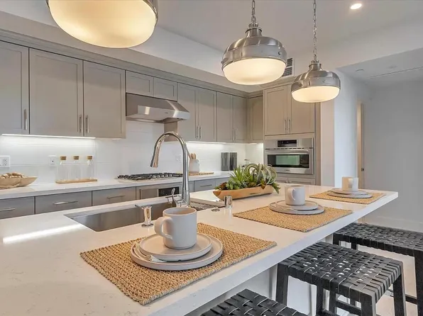 16275 Gellatt Ct, Los Gatos, CA 95032