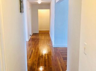 242 W Post Rd, White Plains, NY 10606