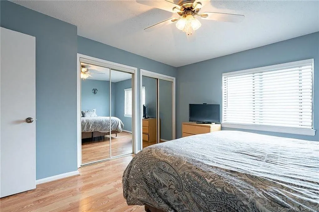 2 bed, 1.5 bath, 1752 sqft, $2,600 — Photo 2