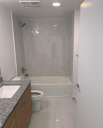 5th image of 398 NE 5th St #3609