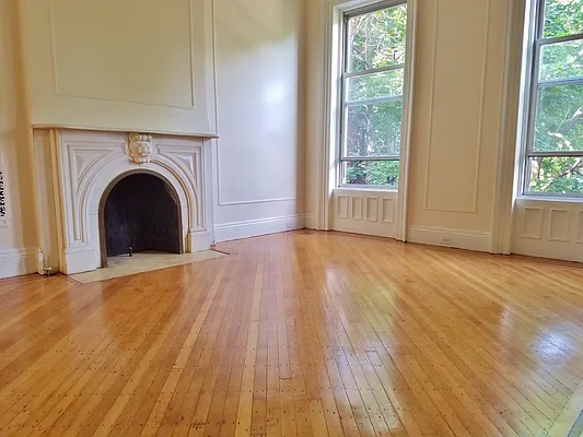 Rented by BLS Realty | media 25