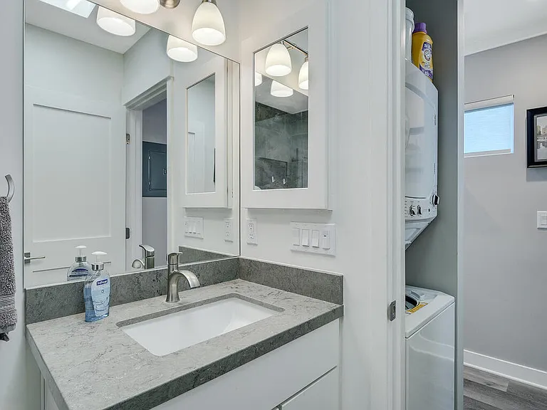 525 C Ave — Photo 18