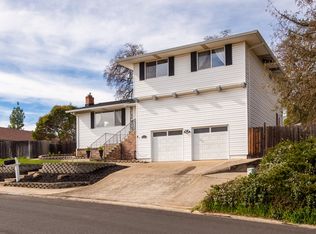 3704 Mesa Verdes Dr, El Dorado Hills, CA 95762