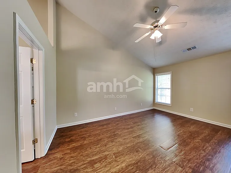 2103 Yarbrough Way — Photo 12