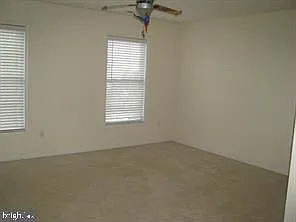 28 Grassland St — Photo 10