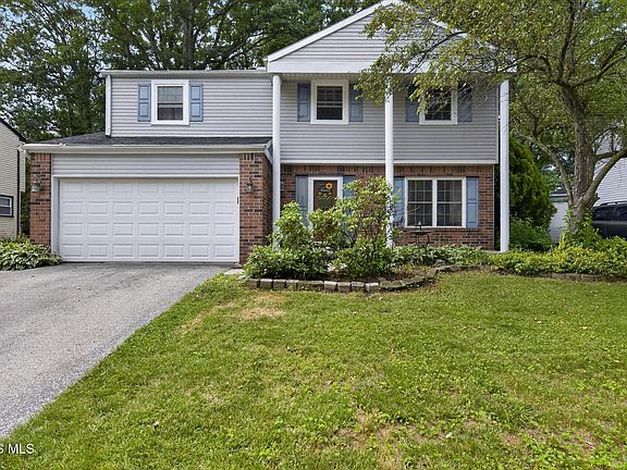 4th image of 5713 Brooke Ln