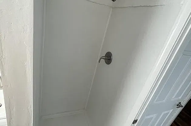 2 bed, 700 sqft, $795 — Photo 3