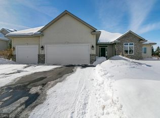 7653 Bennett Ct, Inver Grove Heights, MN 55077