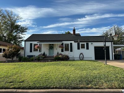 2509 Shawnee Dr, Great Bend, KS, 67530