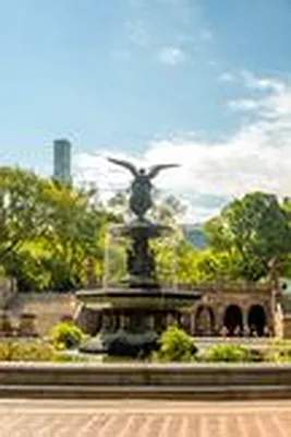 Rented by Compass | media 13