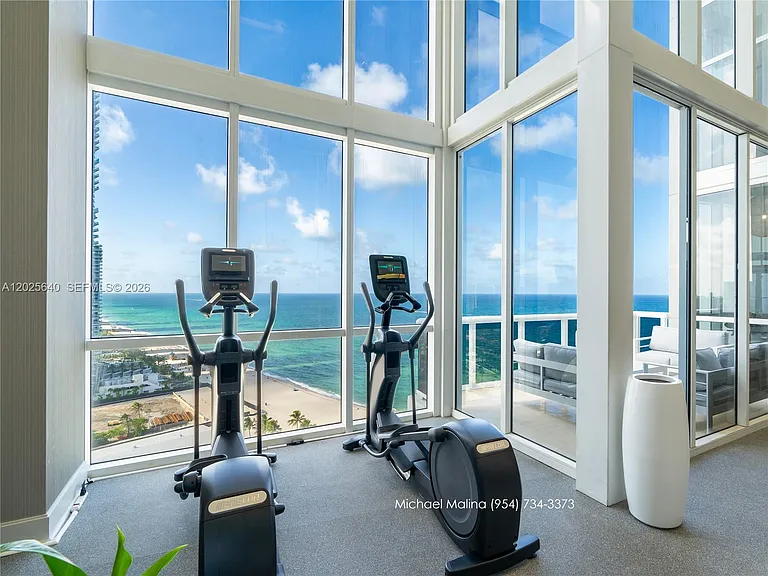 18201 Collins Ave #5303 — Photo 16