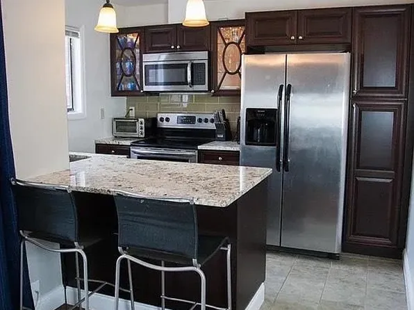 6409 Granton Avenue image 1 of 20