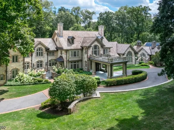 156 Overleigh Rd, Bernardsville Boro, NJ 07924