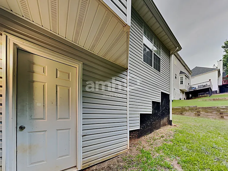 825 Georgian Hills Dr — Photo 22