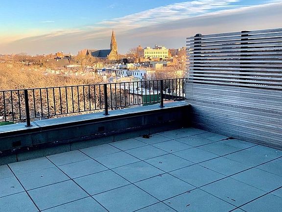 5th image of 420 Tompkins Ave #607