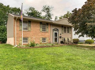 5900 Berry Ln, Evansville, IN