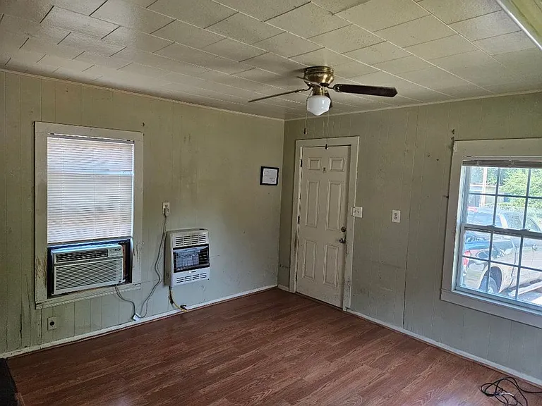 613 N Johnston St — Photo 9