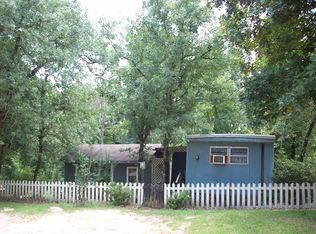 425 Sir Henry Dr, Woodville, TX 75979