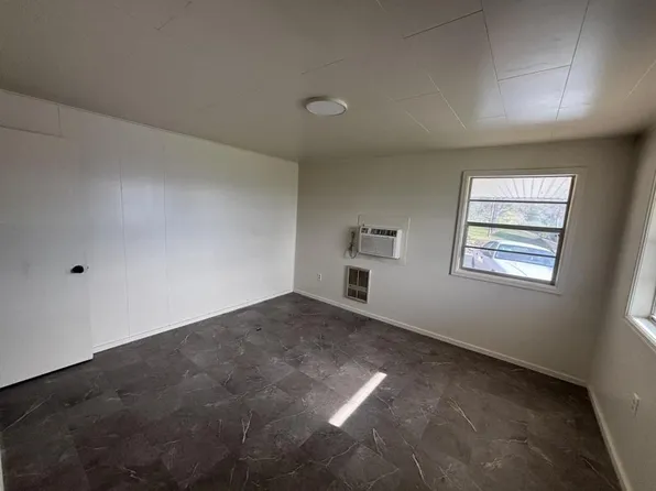 10524 Farm Road 2180 Unit 13, Cassville, MO 65625