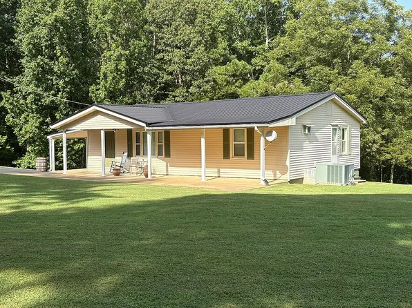 1180 Oak Grove Rd, Lexington, TN 38351