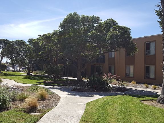 3rd image of 6136 Beadnell Way APT 10