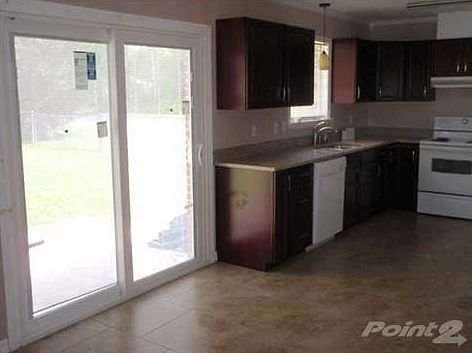 5th image of 2290 Arnold Ct