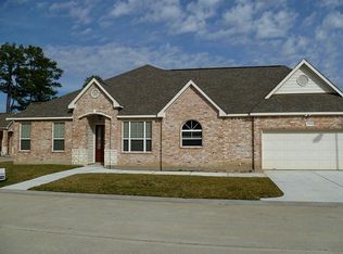 10354 Solitaire Cir, Houston, TX 77070