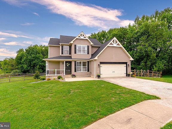4th image of 610 Dove Nest Ct