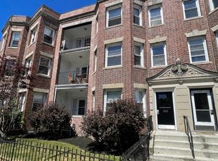 213 Chestnut Hill Ave, Brighton, MA 02135