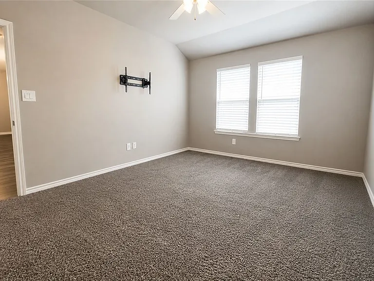 2749 Eltonne Gardens Dr — Photo 5