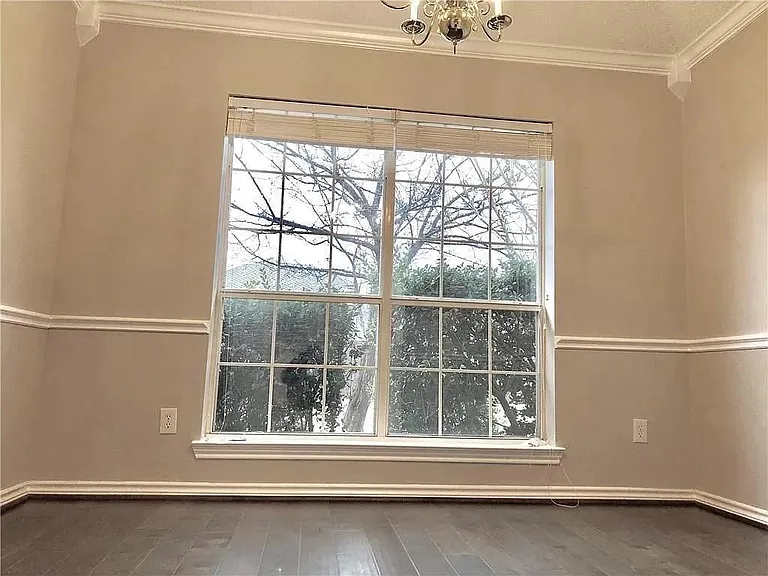 8000 Anchor St — Photo 13