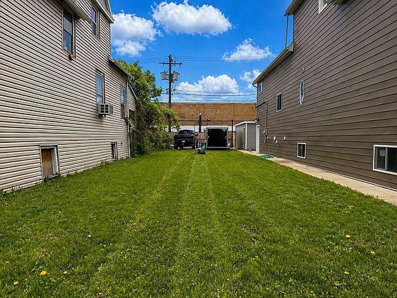 5th image of 5415 W Rice St