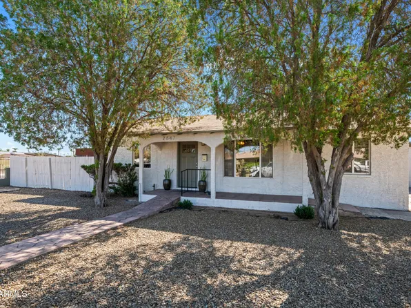 2647 E WHITTON Avenue, Phoenix, AZ 85016