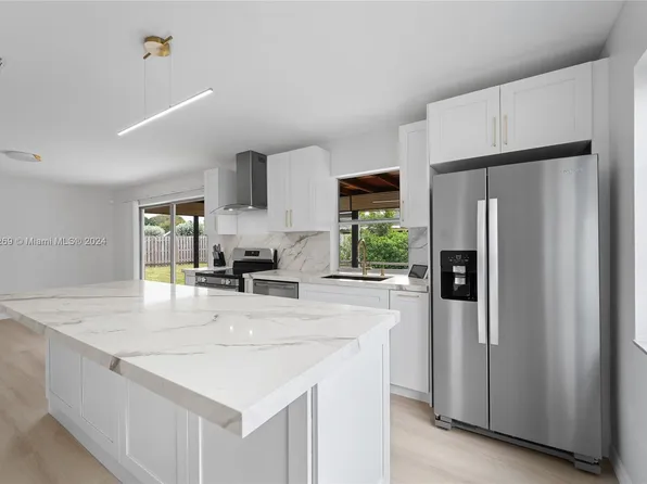 3334 NW 69th Ct, Fort Lauderdale, FL 33309