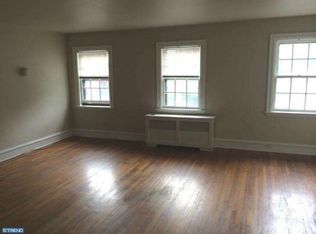 2223B Garrett Rd, Drexel Hill, PA 19026