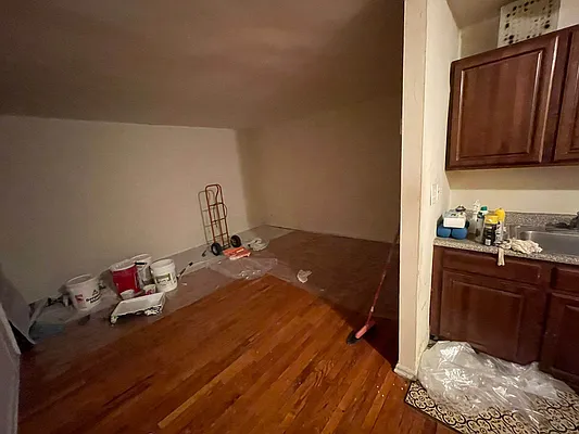 Rented by Contact Realty | media 9