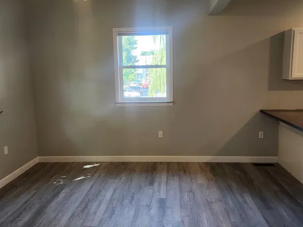 22 Dauphin St, Lancaster, PA 17602