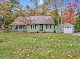 105 Gurleyville Rd, Mansfield, CT 06268