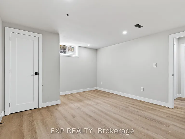 263 Anne St N #2 — Photo 11