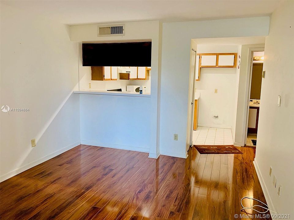 1st image of 15300 SW 106th Ter APT 519