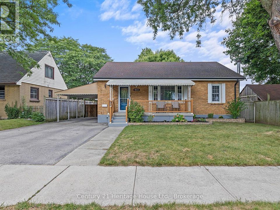 1st image of 1842 Churchill Ave