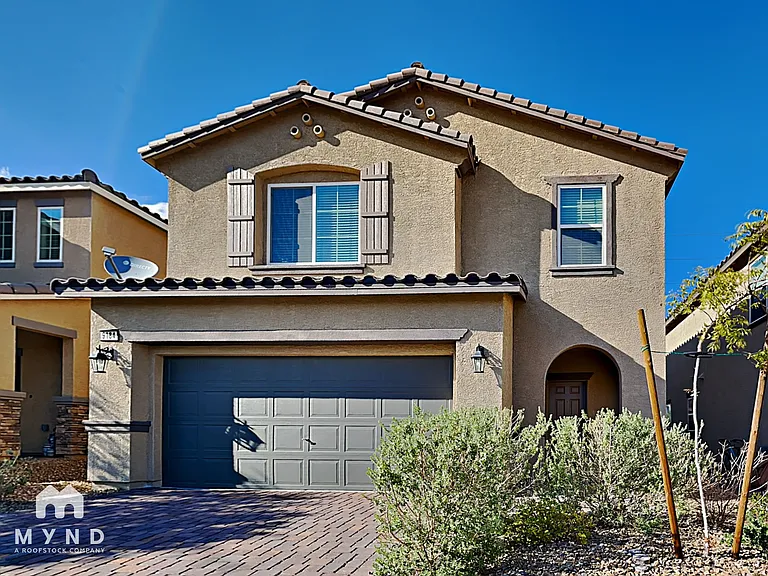 9184 Lynea Ct — Photo 1