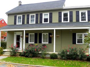 53 Petersburg Rd, Lancaster, PA 17601