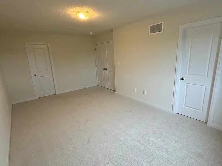 80 Oakmont Dr — Photo 26