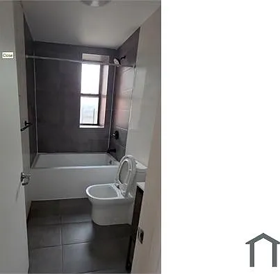 3 bed, 1000 sqft, $3,373 — Photo 2