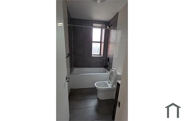 Building Photo - 1540 Commonwealth Ave #A4