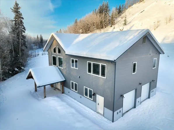 1444 Tramon Ave, Fairbanks, AK 99705