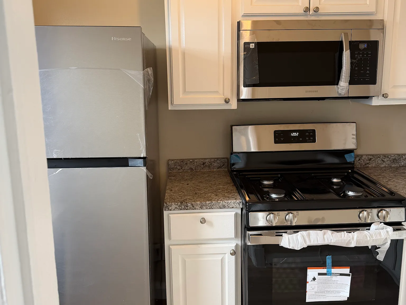 2 bed, 682 sqft, $1,700 — Photo 1