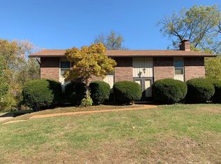 210 Coral Dr, Collinsville, IL