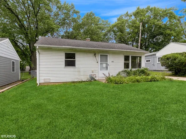 288 Hickory Ln, Antioch, IL 60002